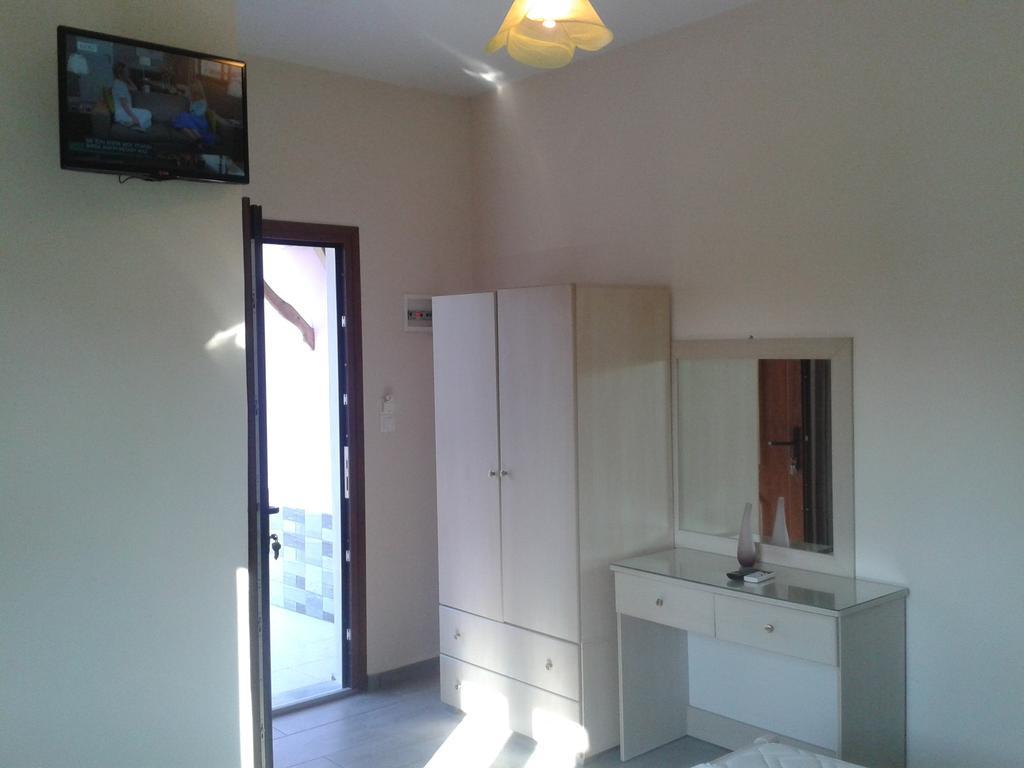 Vassilis Studios Анаксос Экстерьер фото