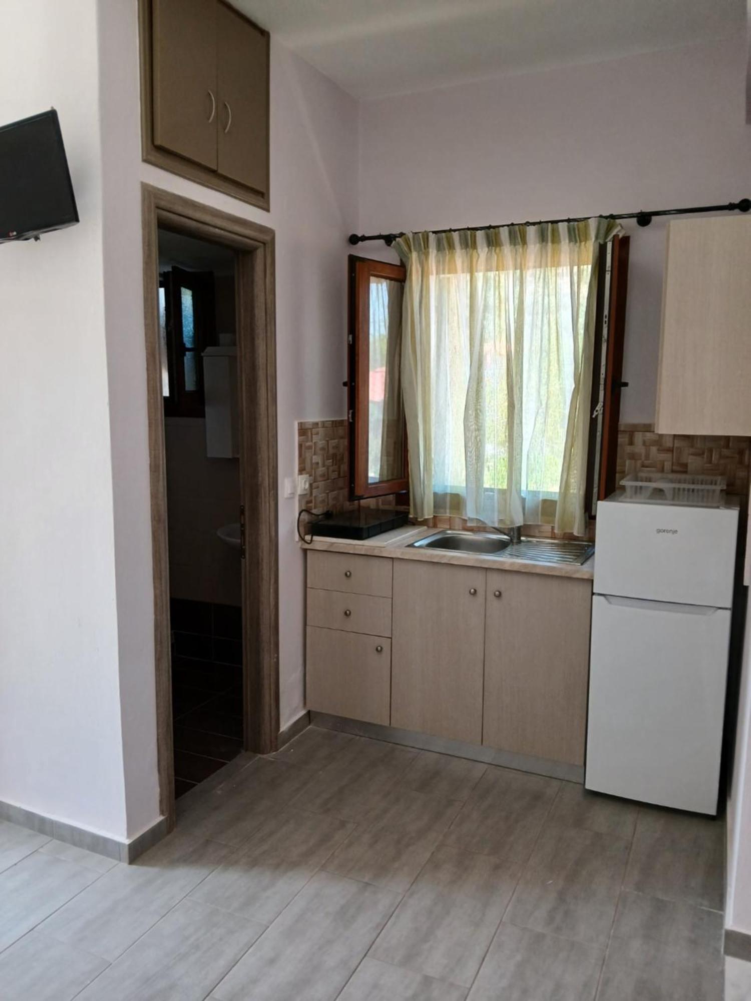 Vassilis Studios Анаксос Экстерьер фото